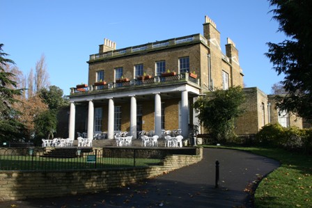 Clissold Park