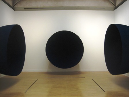 Anish Kapoor: Untitled